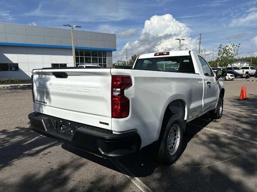 2025 Chevrolet Silverado 1500 WT