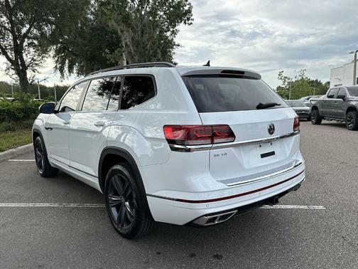 2021 Volkswagen Atlas 3.6 V6 SE w/ Technology R-Line