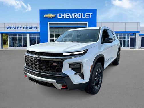 White 2026 Chevrolet Traverse Z71