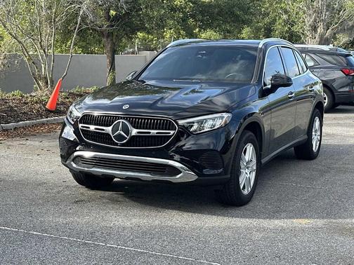 2025 Mercedes-Benz GLC 300 Base