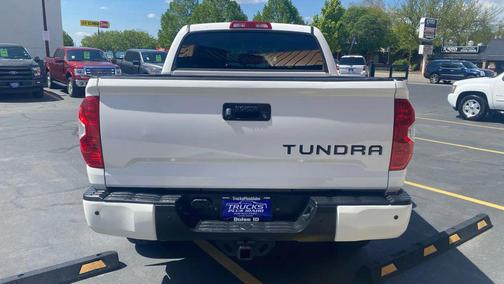 2017 Toyota Tundra SR5