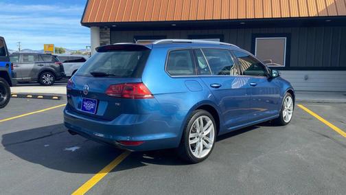 2015 Volkswagen Golf SportWagen TSI SEL 4-Door