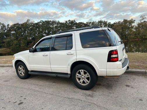 2009 Ford Explorer XLT