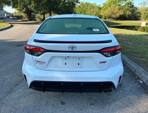 Ice Cap 2023 Toyota Corolla XSE