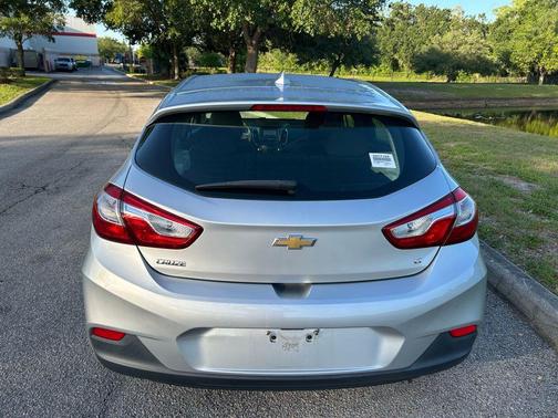Silver Ice Metallic 2017 Chevrolet Cruze LT