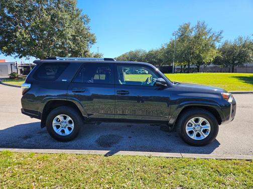 2024 Toyota 4Runner SR5 Premium