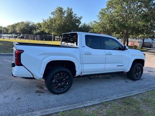 Ice Cap 2026 Toyota Tacoma SR5