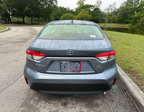 2025 Toyota Corolla Hybrid SE