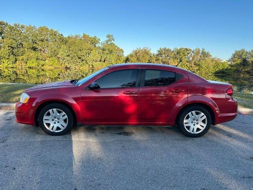 2014 Dodge Avenger SE