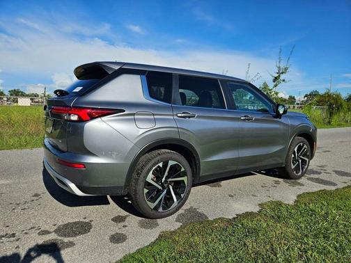 2024 Mitsubishi Outlander SE 2.5 S-AWC