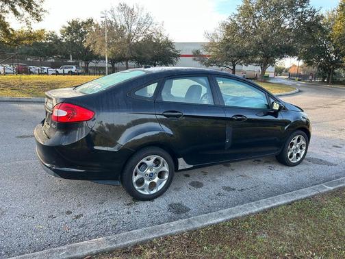 2011 Ford Fiesta S