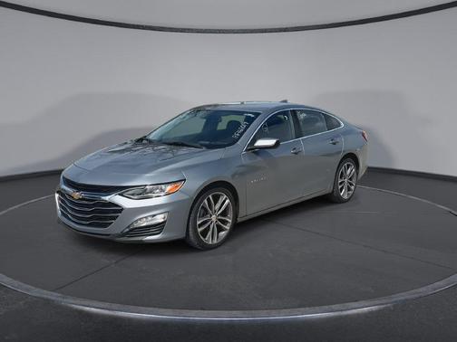 Sterling Gray Metallic 2024 Chevrolet Malibu FWD 2LT