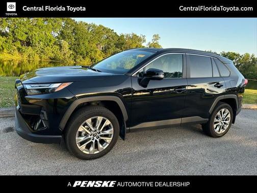 2024 Toyota RAV4 XLE Premium