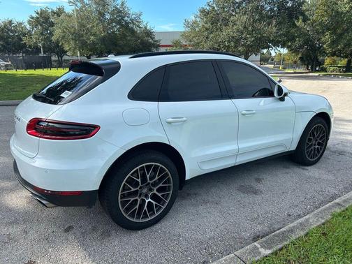 2018 Porsche Macan S