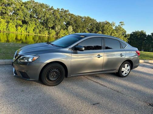 Gun Metallic 2018 Nissan Sentra S