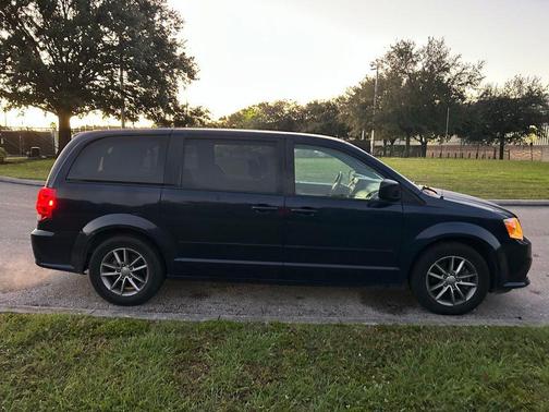2015 Dodge Grand Caravan AVP/SE