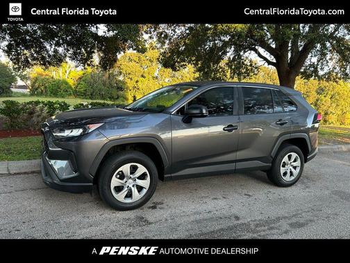2022 Toyota RAV4 LE