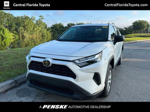 Ice Cap 2024 Toyota RAV4 LE