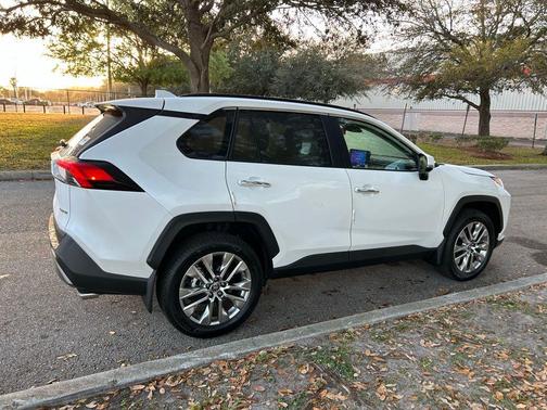 2024 Toyota RAV4 Limited