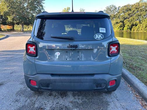 2017 Jeep Renegade Altitude