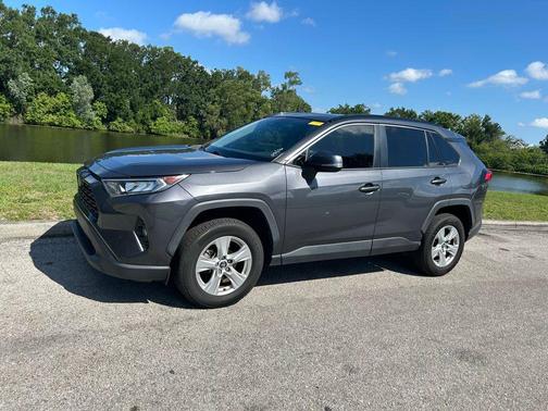 Magnetic Gray Metallic 2020 Toyota RAV4 XLE