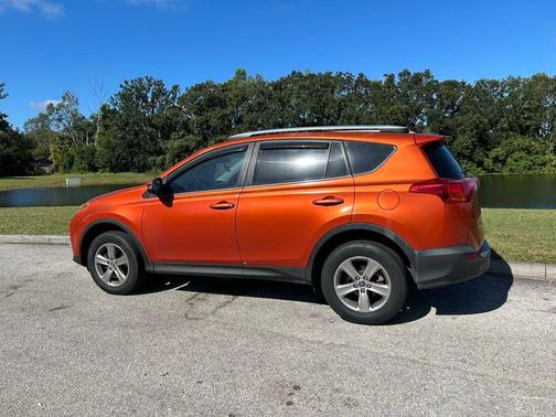 2015 Toyota RAV4 XLE