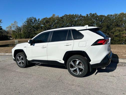 2021 Toyota RAV4 Prime SE