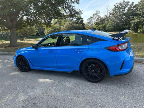 2024 Honda Civic Type R Base