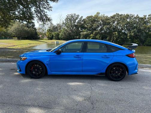 2024 Honda Civic Type R Base