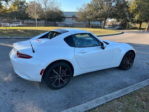 2024 Mazda MX-5 Miata RF Grand Touring