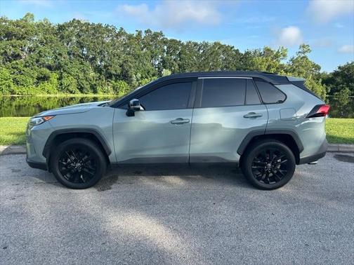 2019 Toyota RAV4 XLE Premium