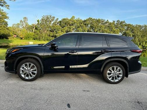 2024 Toyota Highlander Limited