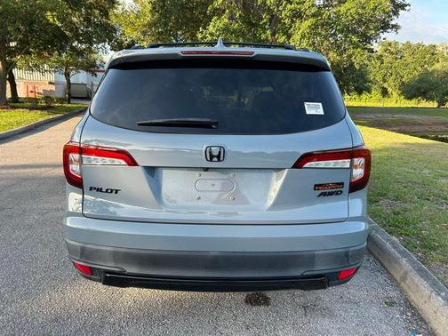 Gray Pearl 2022 Honda Pilot AWD TrailSport