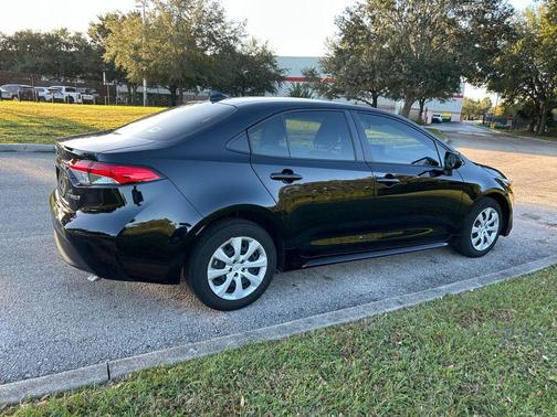 2023 Toyota Corolla Hybrid LE
