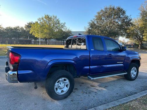 2023 Toyota Tacoma SR5