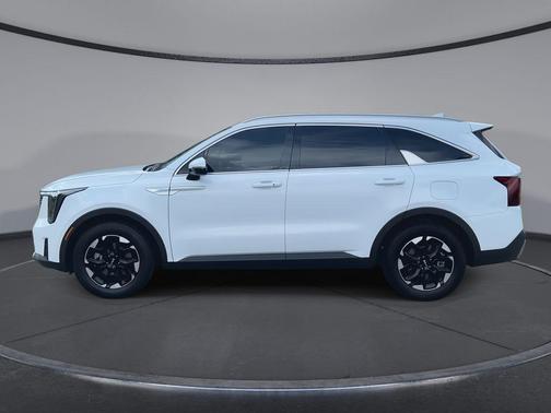 Glacial White Pearl 2025 Kia Sorento S