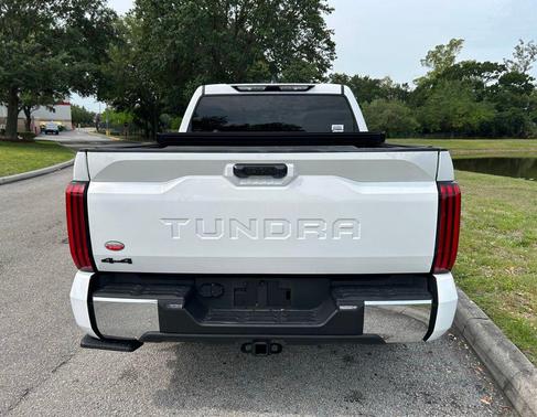 Ice Cap 2025 Toyota Tundra SR5