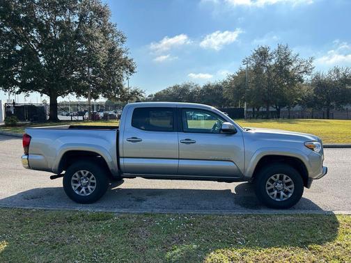 2019 Toyota Tacoma SR5