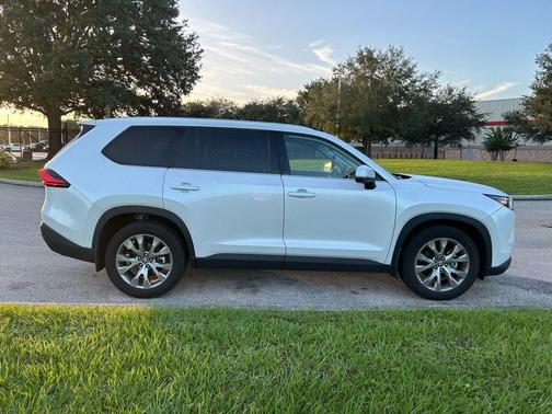 2024 Toyota Grand Highlander Limited