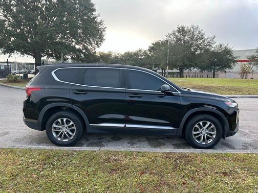 2019 Hyundai SANTA FE SEL 2.4