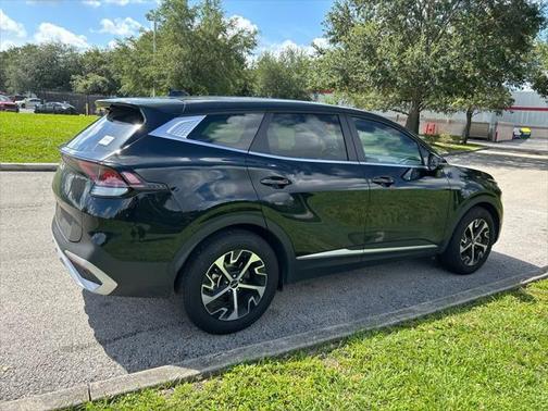 2025 Kia Sportage EX
