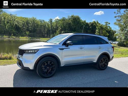 Sparkling Silver 2021 Kia Sorento S