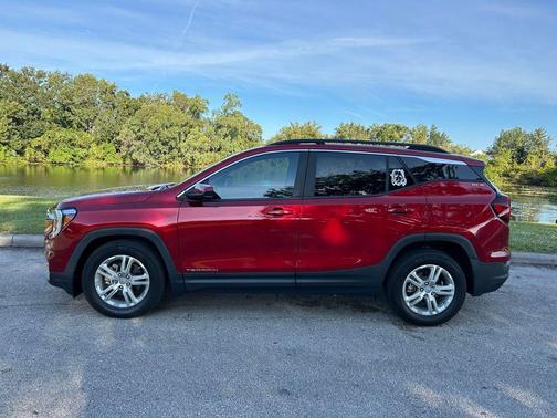 2022 GMC Terrain SLE