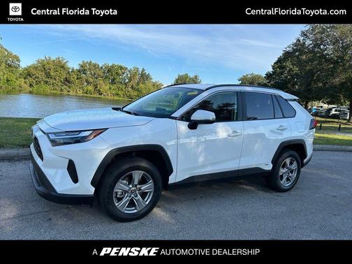 2024 Toyota RAV4 Hybrid XLE