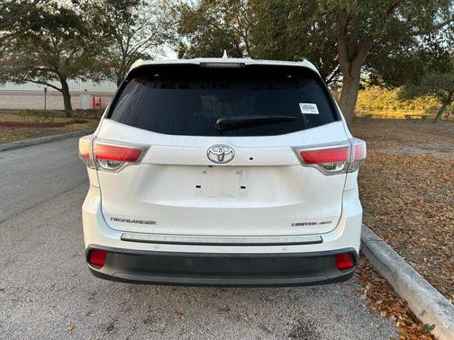 2016 Toyota Highlander Limited