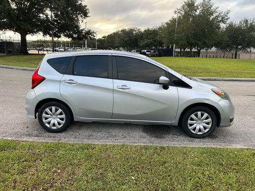 2017 Nissan Versa Note SV
