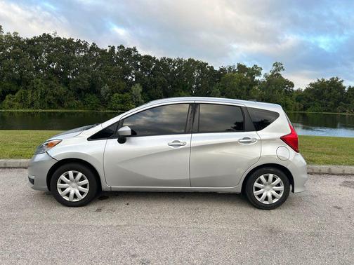 2017 Nissan Versa Note SV