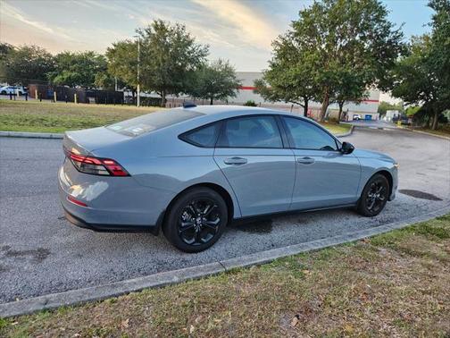 2025 Honda Accord Sport SE 1.5T