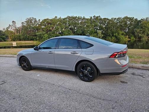 2025 Honda Accord Sport SE 1.5T