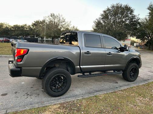 2021 Nissan Titan PRO-4X